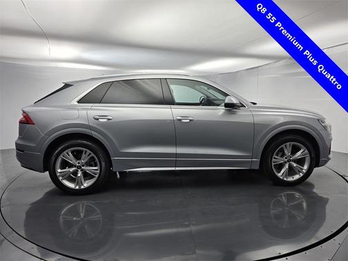 2022 Audi Q8 55 Premium Plus