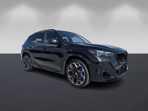 Black Sapphire Metallic 2026 BMW X1 M35i