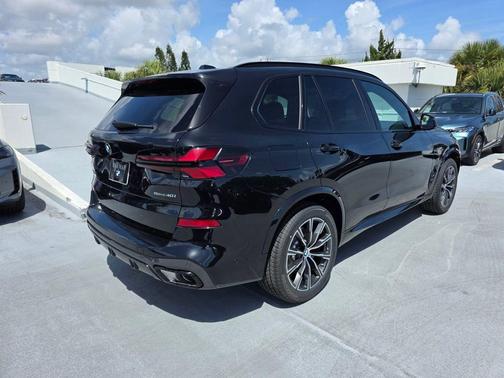 Black Sapphire Metallic 2026 BMW X5 sDrive40i