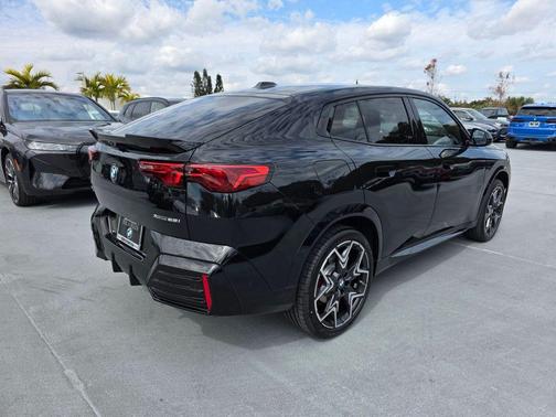 2026 BMW X2 xDrive28i