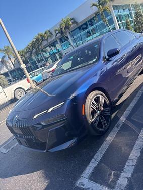 2023 BMW 760 760i xDrive