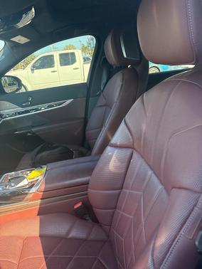2023 BMW 760 760i xDrive