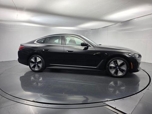 Black Sapphire Metallic 2023 BMW i4 Gran Coupe eDrive40