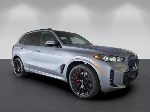 Gray Metallic 2026 BMW X5 sDrive40i