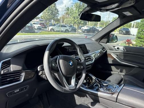 2023 BMW X5 PHEV xDrive45e