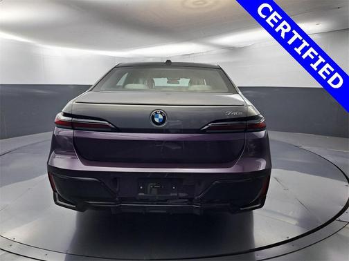 2024 BMW 740 i