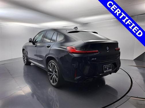 2025 BMW X4 xDrive30i