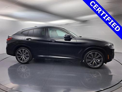 2025 BMW X4 xDrive30i