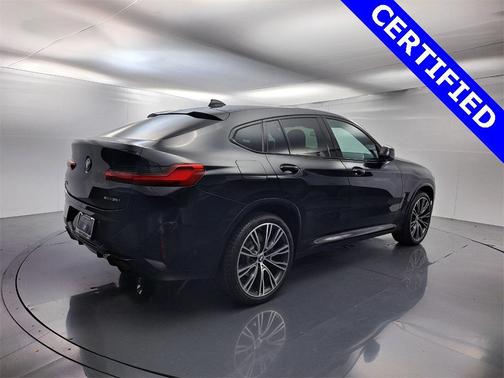 2025 BMW X4 xDrive30i