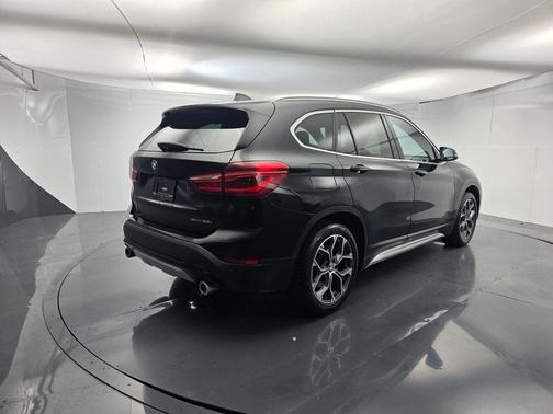 Jet Black 2022 BMW X1 sDrive28i