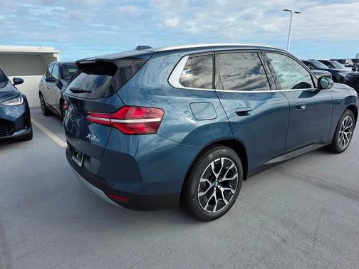 Arctic Race Blue Metallic 2026 BMW X3 30 xDrive