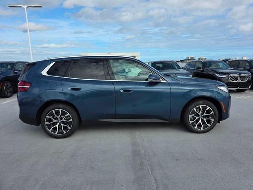 Arctic Race Blue Metallic 2026 BMW X3 30 xDrive