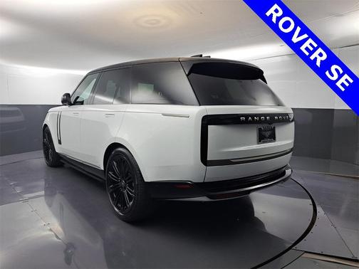 2025 Land Rover Range Rover P530 SE