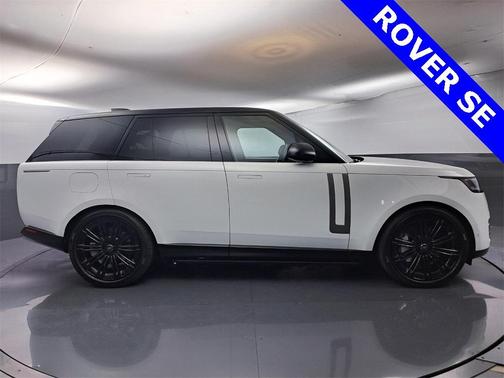 2025 Land Rover Range Rover P530 SE