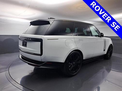 2025 Land Rover Range Rover P530 SE