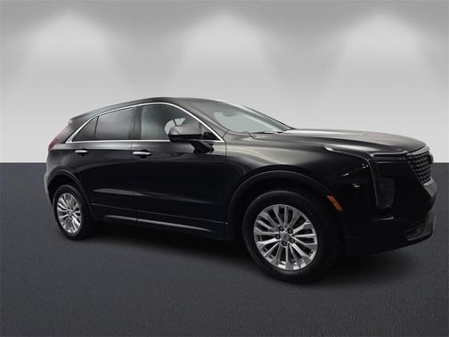 2024 Cadillac XT4 Luxury