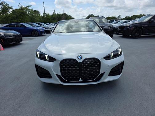 Mineral White Metallic 2026 BMW 430 i