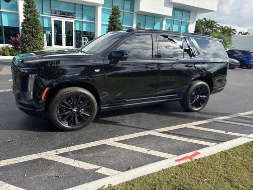 2025 Cadillac Escalade Sport