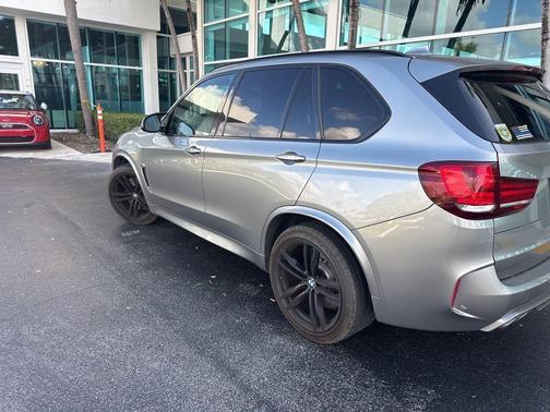 Donington Gray Metallic 2017 BMW X5 M Base
