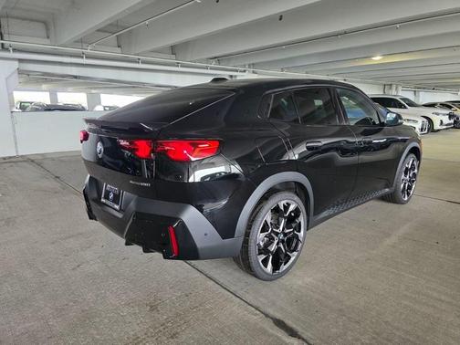 Jet Black 2026 BMW X2 xDrive28i