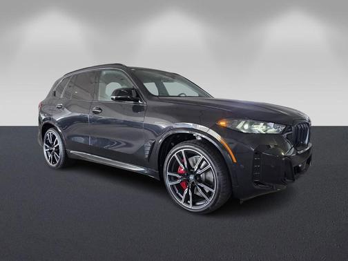 Black Sapphire Metallic 2026 BMW X5 M60i