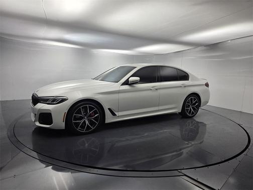 2023 BMW 530 i