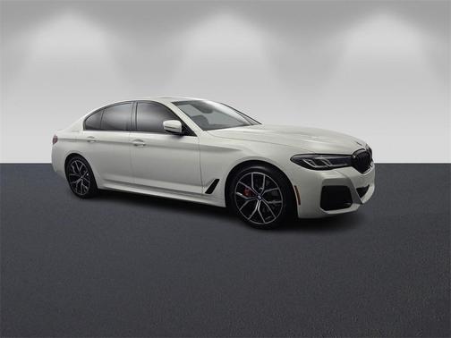 2023 BMW 530 i