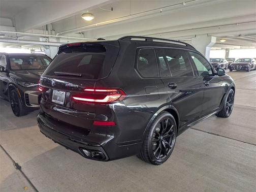 2026 BMW X7 M60i