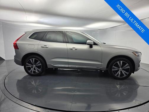 Silver 2023 Volvo XC60 B5 Ultimate Bright Theme