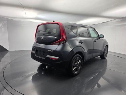 Gravity Gray 2021 Kia Soul S