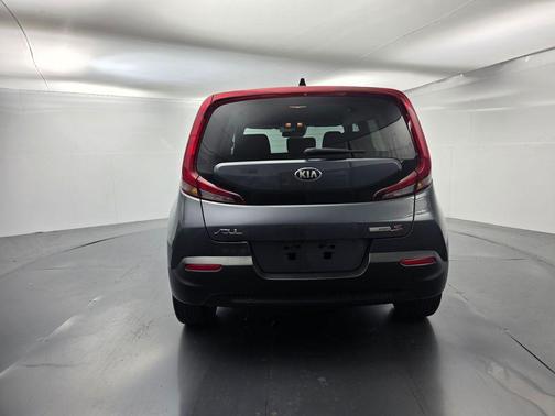 Gravity Gray 2021 Kia Soul S
