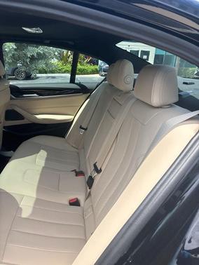 Black Sapphire Metallic 2023 BMW 530 i