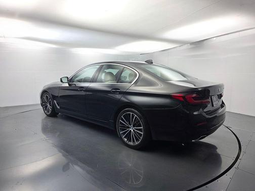 Black Sapphire Metallic 2023 BMW 530 i