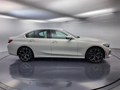 2025 BMW 330 i
