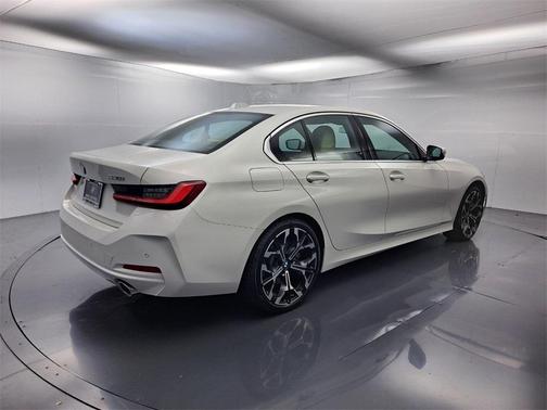 2025 BMW 330 i