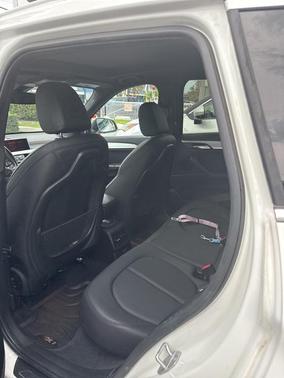 Alpine White 2020 BMW X1 xDrive28i