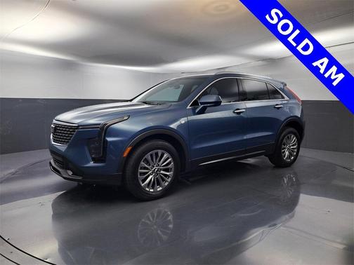 2025 Cadillac XT4 Premium Luxury