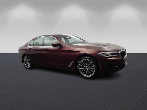 2023 BMW 530 i