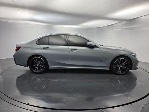 Gray Metallic 2023 BMW 330 i
