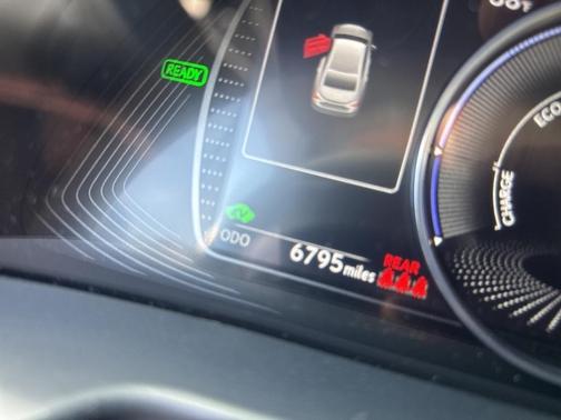 2025 Lexus ES 300h Base