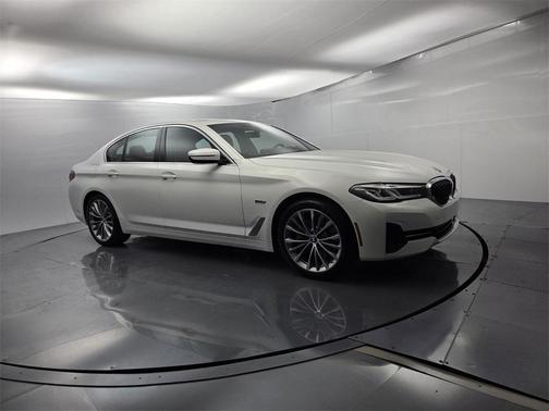 2023 BMW 530e 530e