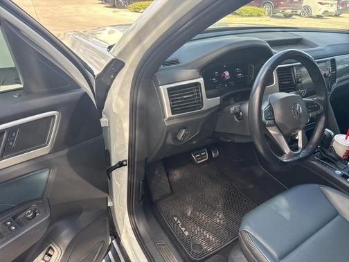 2021 Volkswagen Atlas Cross Sport 3.6L V6 SEL R-Line