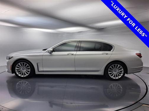 2020 BMW 740 i