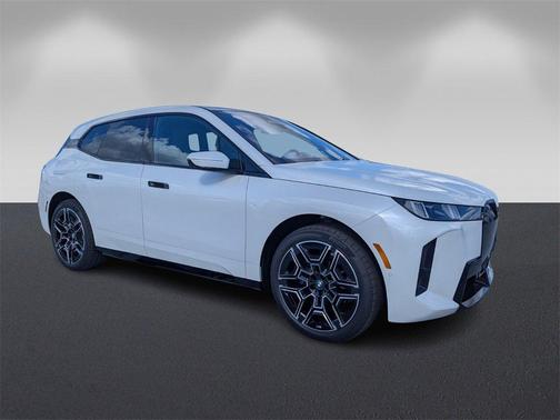 2026 BMW iX xDrive60