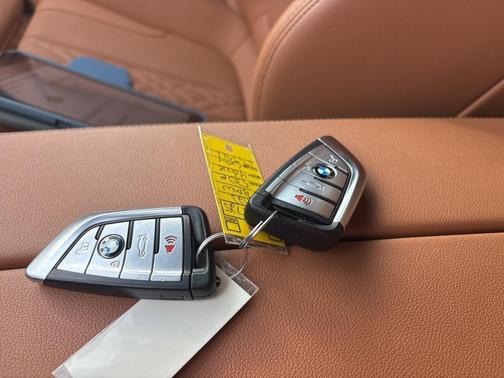 2023 BMW 530e 530e xDrive