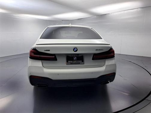 2023 BMW 540 i xDrive