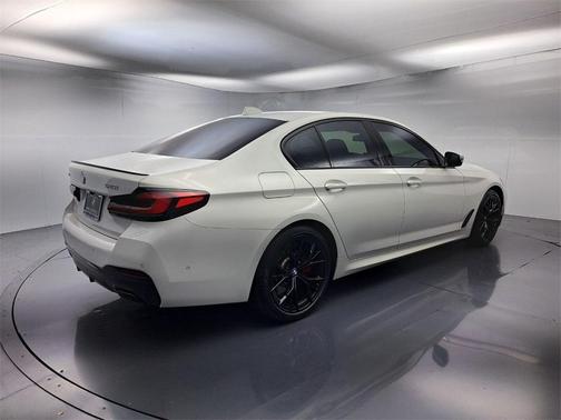 2023 BMW 540 i xDrive