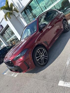2024 BMW X5 M60i