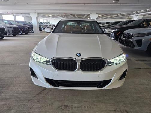 Mineral White Metallic 2026 BMW 330 I