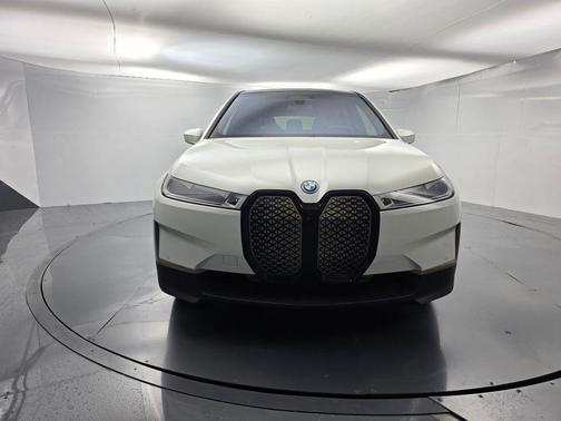Alpine White 2024 BMW iX xDrive50